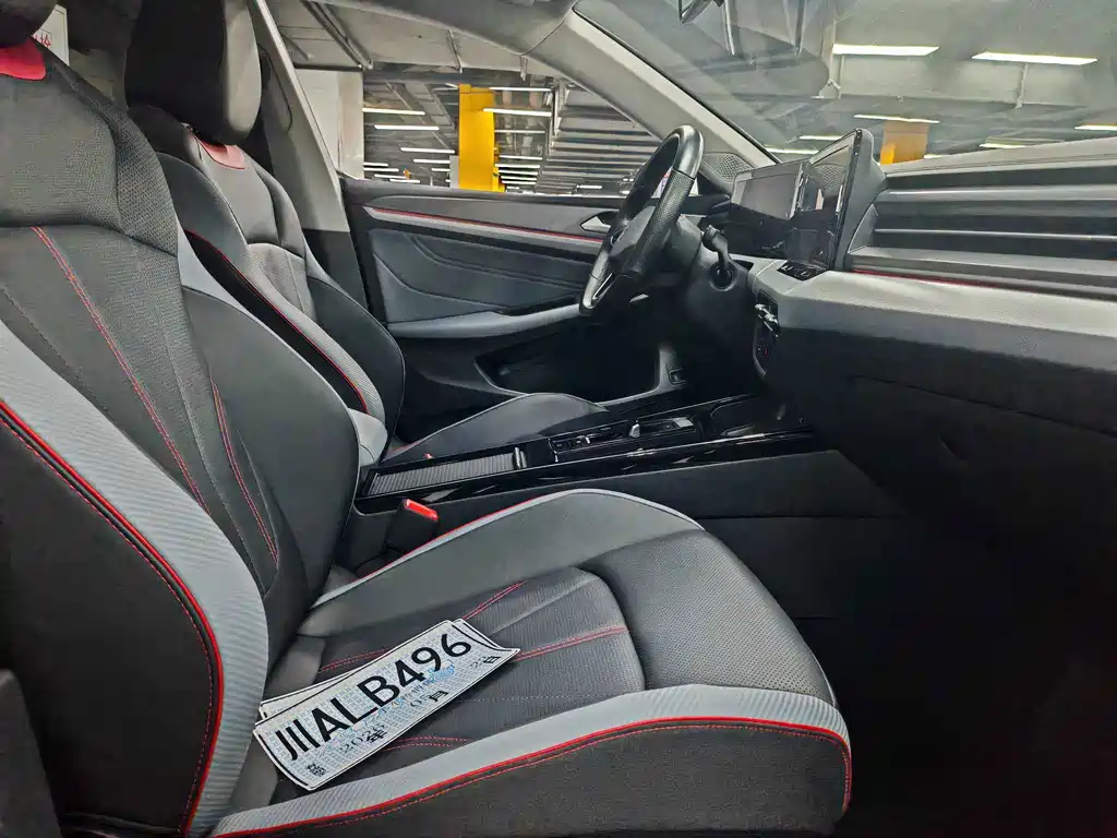 Volkswagen Lamando — миниатюра 6
