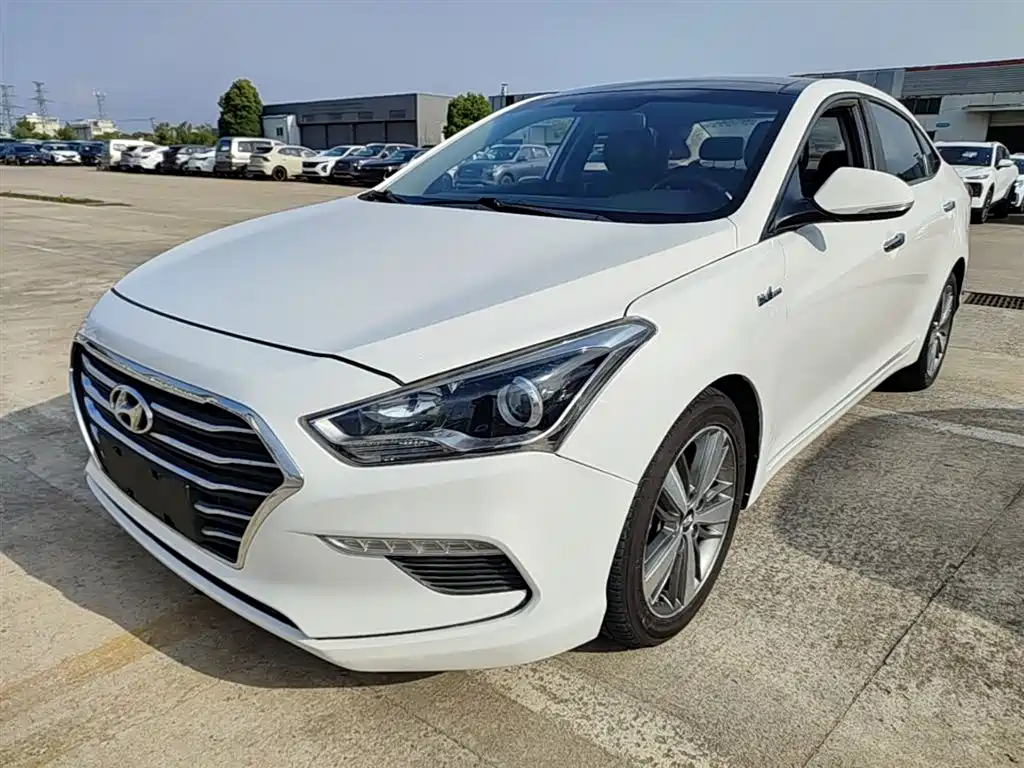Hyundai Mistra 2017