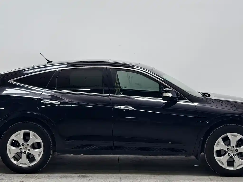 Honda Crosstour — миниатюра 8