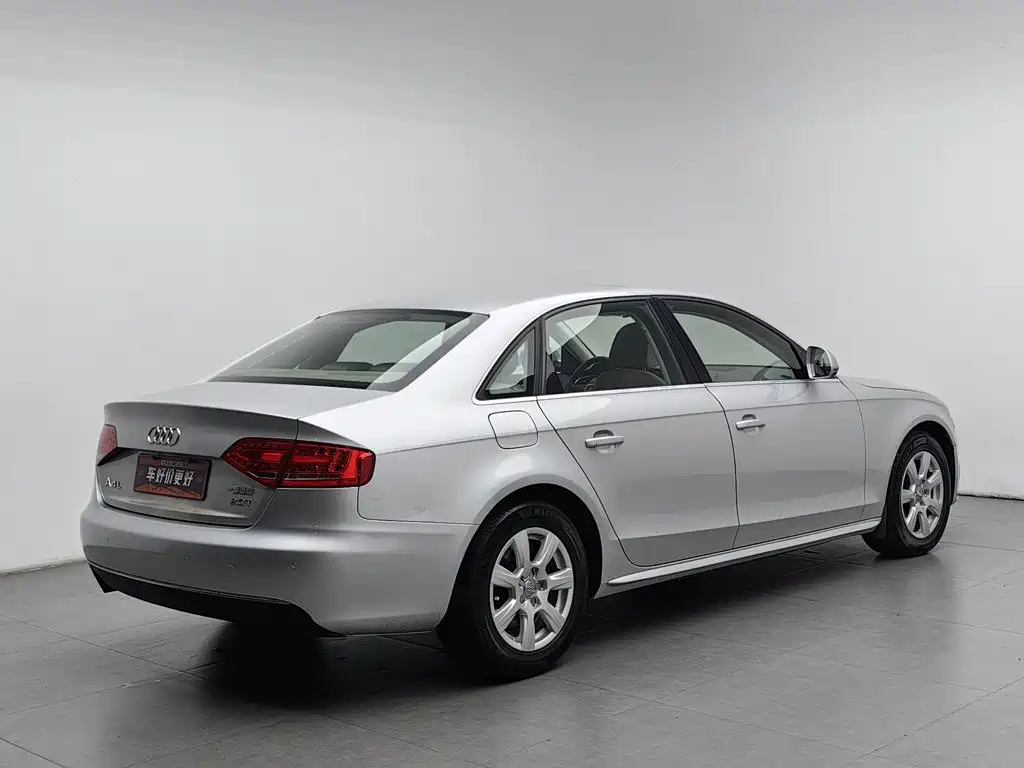 Audi A4L — миниатюра 2