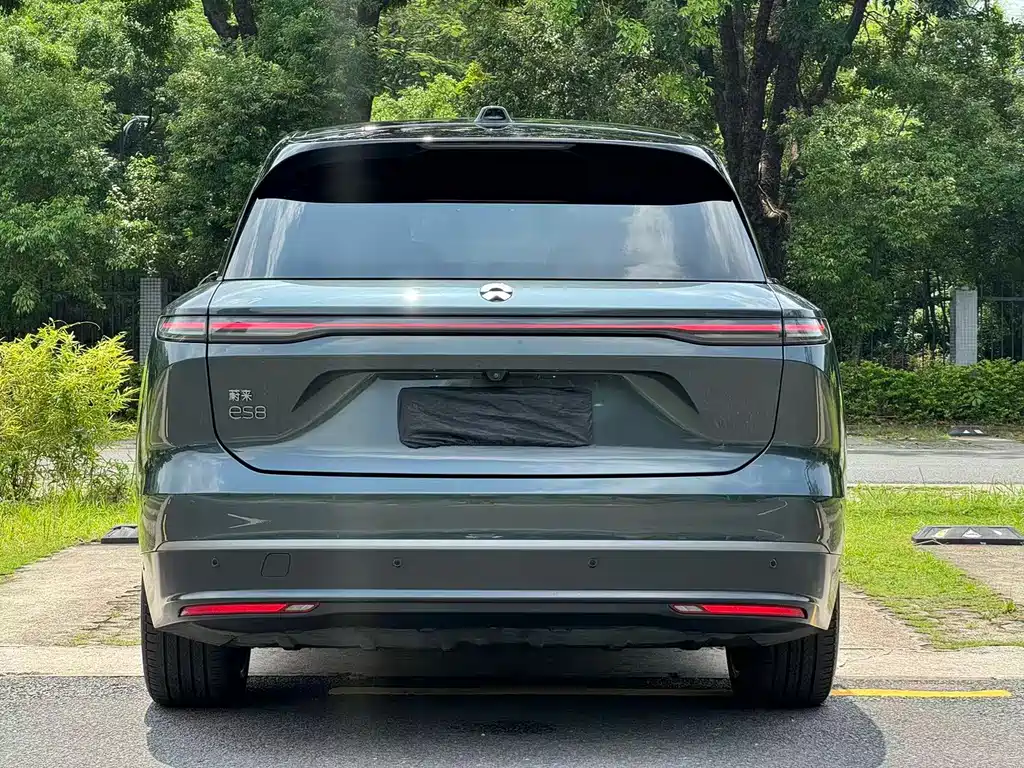 NIO ES8 — миниатюра 5