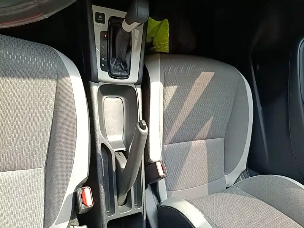 Honda Fit — миниатюра 14