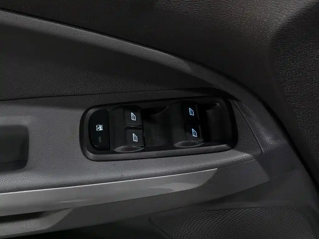 Ford EcoSport 2013 1.0L GTDi MT Luxury
