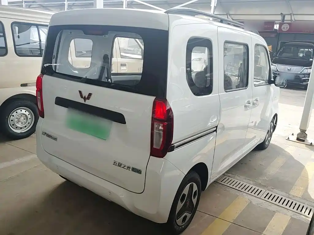Wuling Zhiguang EV — миниатюра 7