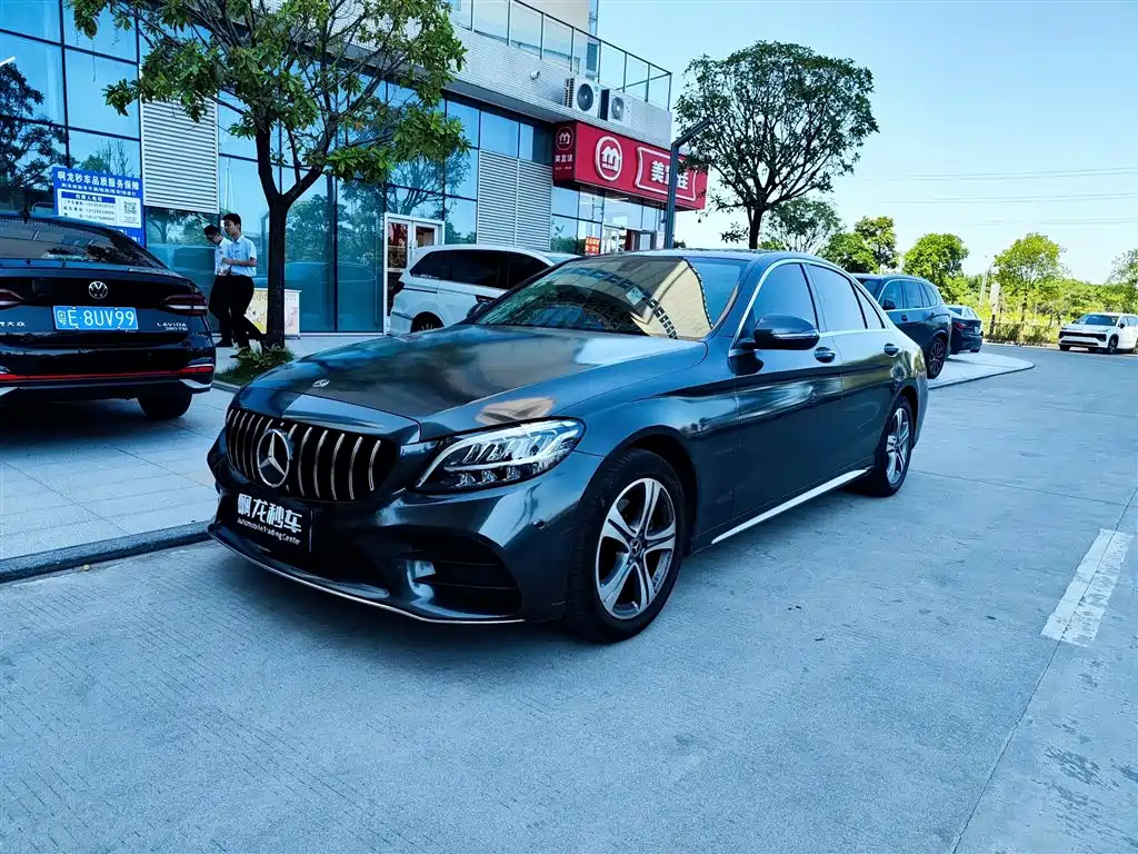 奔驰C级 2021款 C 260 L 运动版 2021