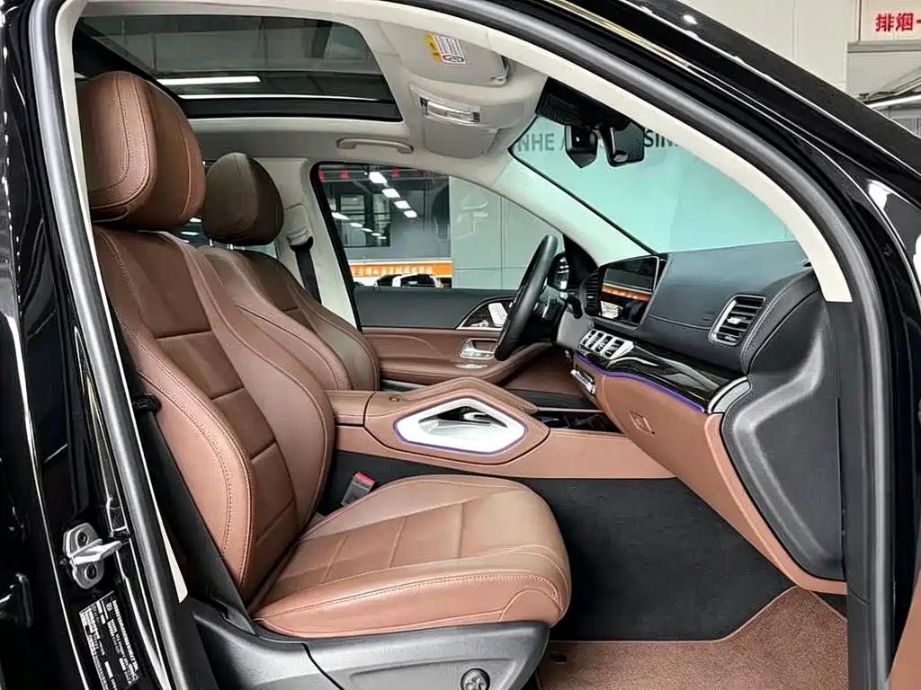 Mercedes-Benz GLE (Import) — миниатюра 12