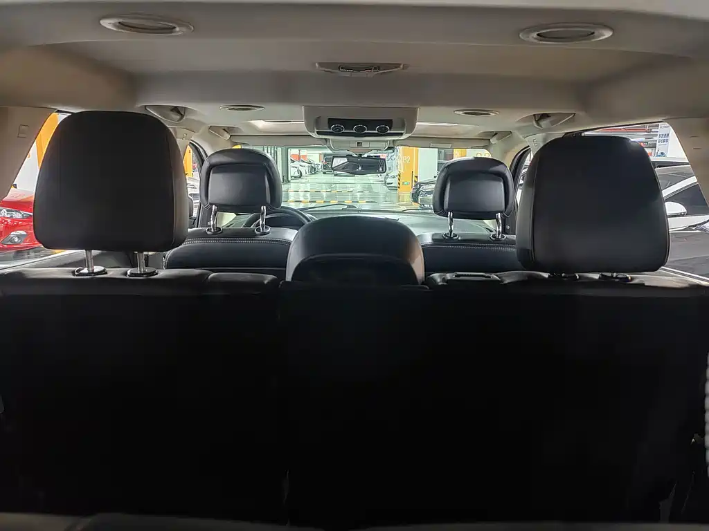 Dodge Journey — миниатюра 8