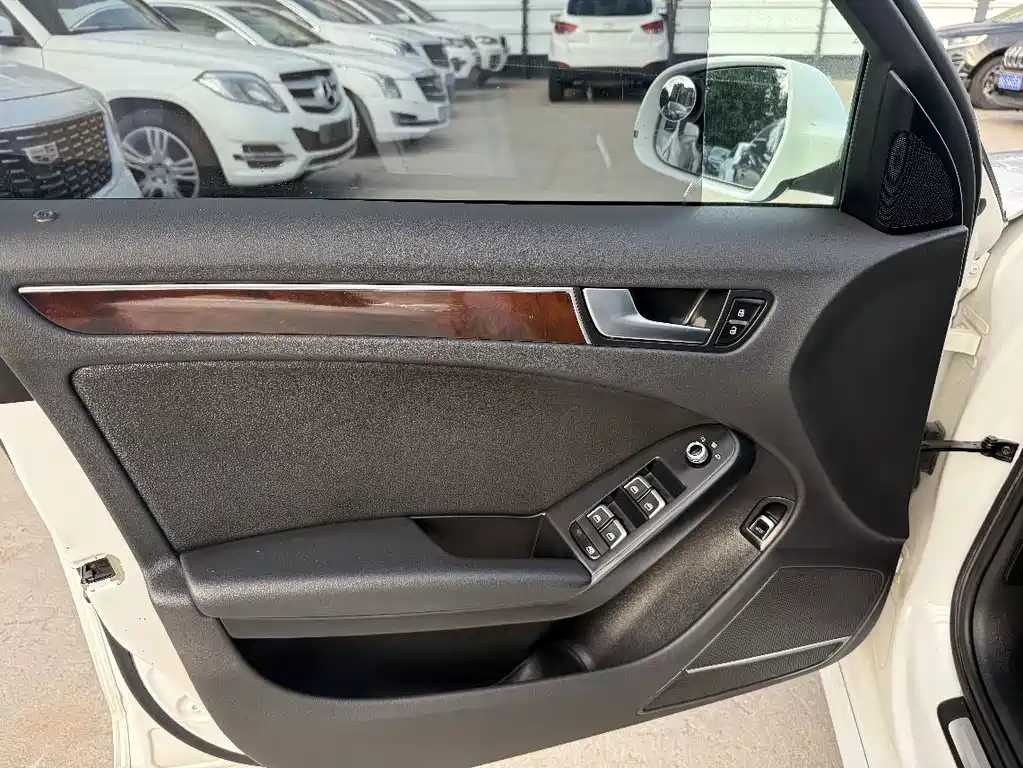 Audi A4L — миниатюра 6