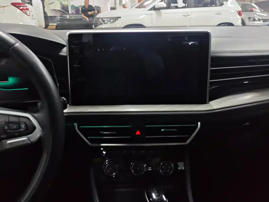 Volkswagen Sagitar — миниатюра 13