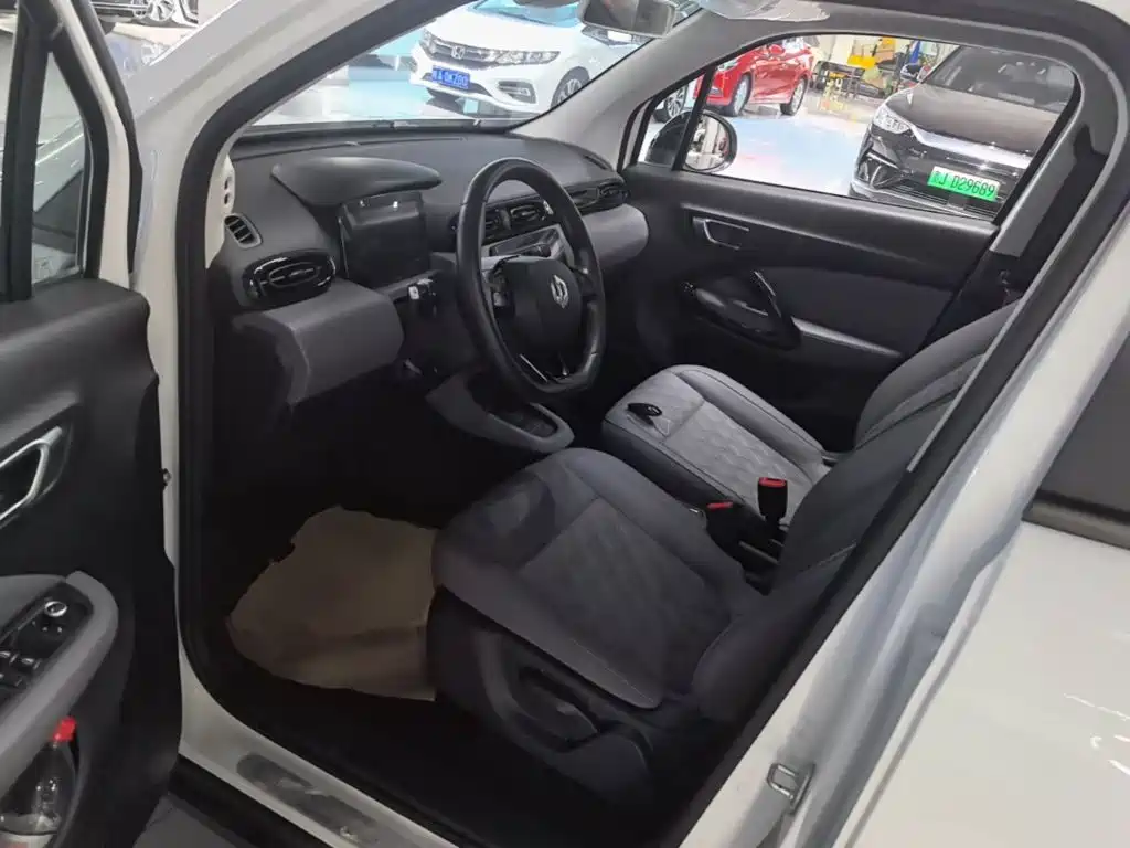 Leapmotor Leapmotor T03 — миниатюра 16