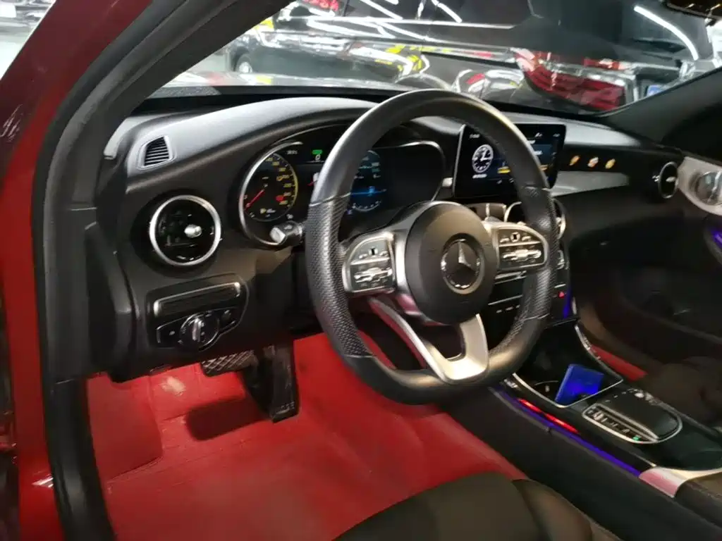 Mercedes-Benz C-Class — миниатюра 10