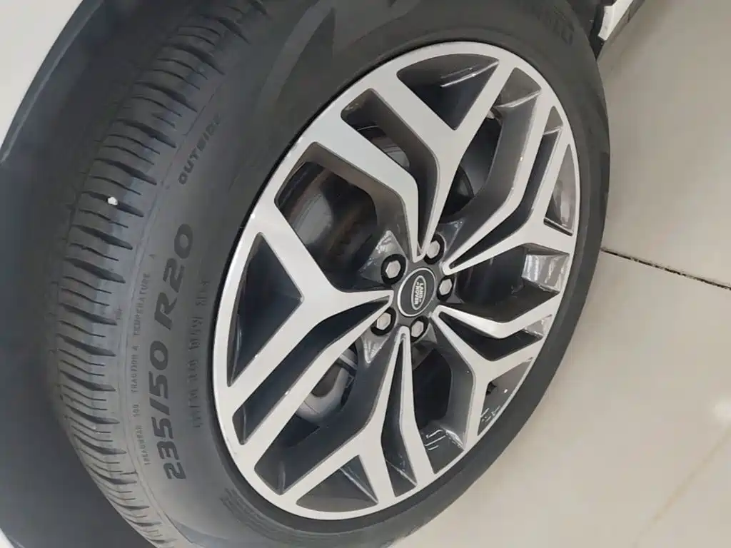 Land Rover Evoque — миниатюра 23
