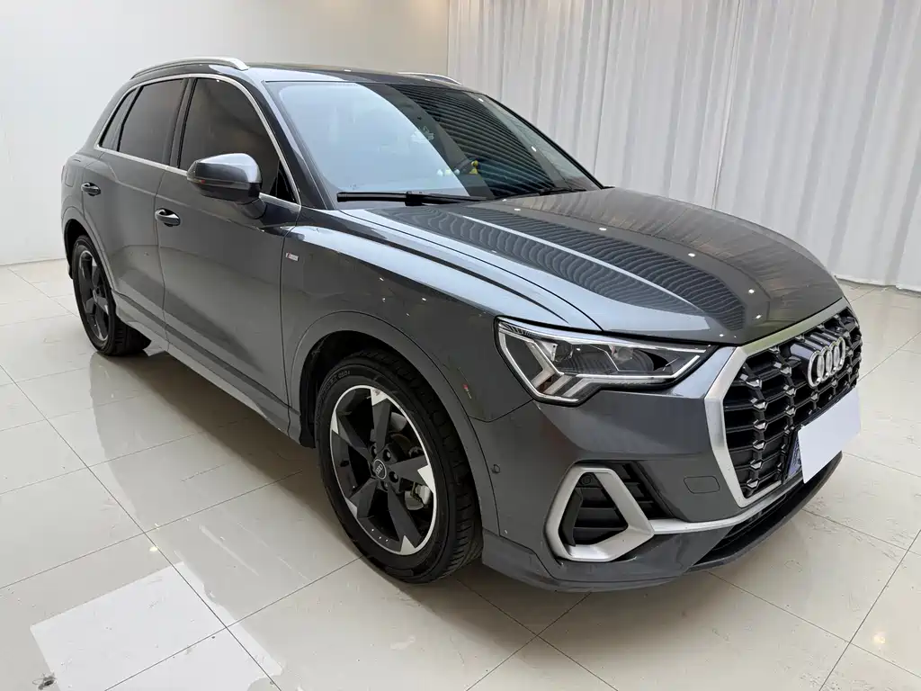 Audi Q3 2022 35 TFSI Fashion