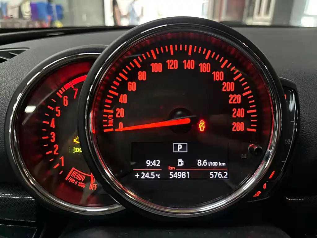 MINI Mini Clubman — миниатюра 13