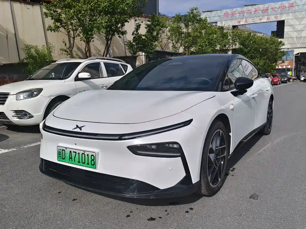 XPeng P7+