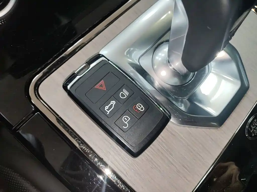 Land Rover Evoque — миниатюра 9