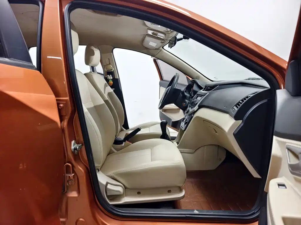 Chery Fengyun 2 — миниатюра 13