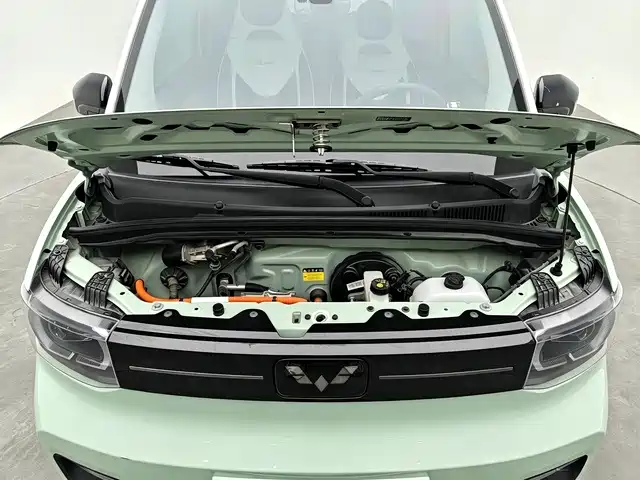 Wuling MINIEV — миниатюра 9