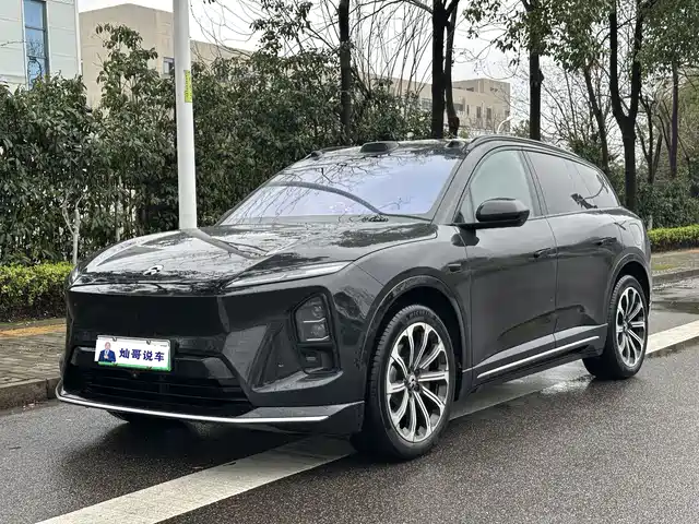 NIO NIO ES6 2025