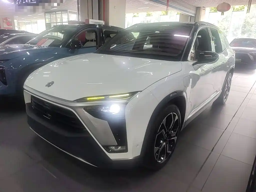 NIO ES8 — миниатюра 2