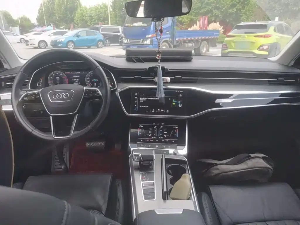 Audi A6L — миниатюра 10