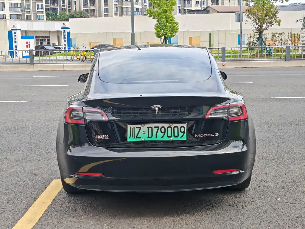 Tesla Model 3 — фотографии объявления, Фото 10