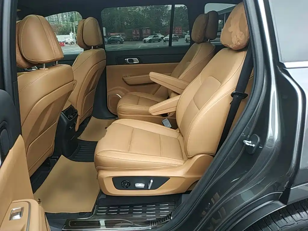Li Auto Li ONE — миниатюра 17
