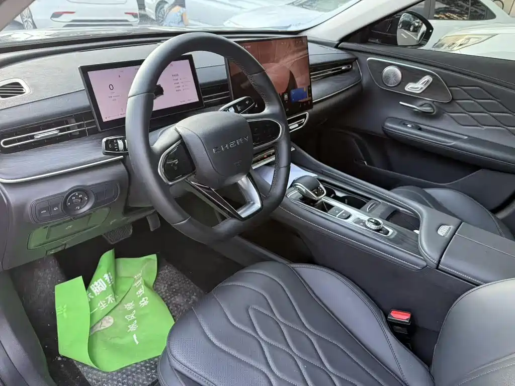 Chery Arrizo 8 PRO — миниатюра 5