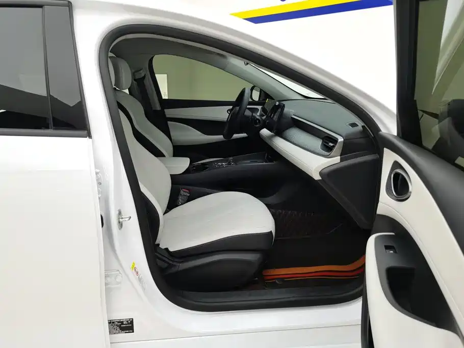 BYD Seal 05 DM-i — миниатюра 8