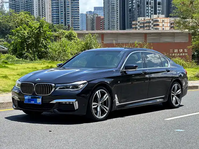 BMW  7 SERIES 2019