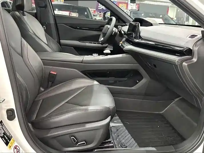 Changan UNI-V — миниатюра 6