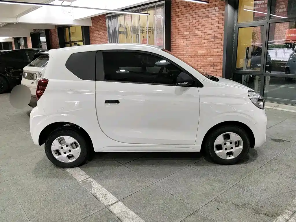 Roewe Clever — миниатюра 5