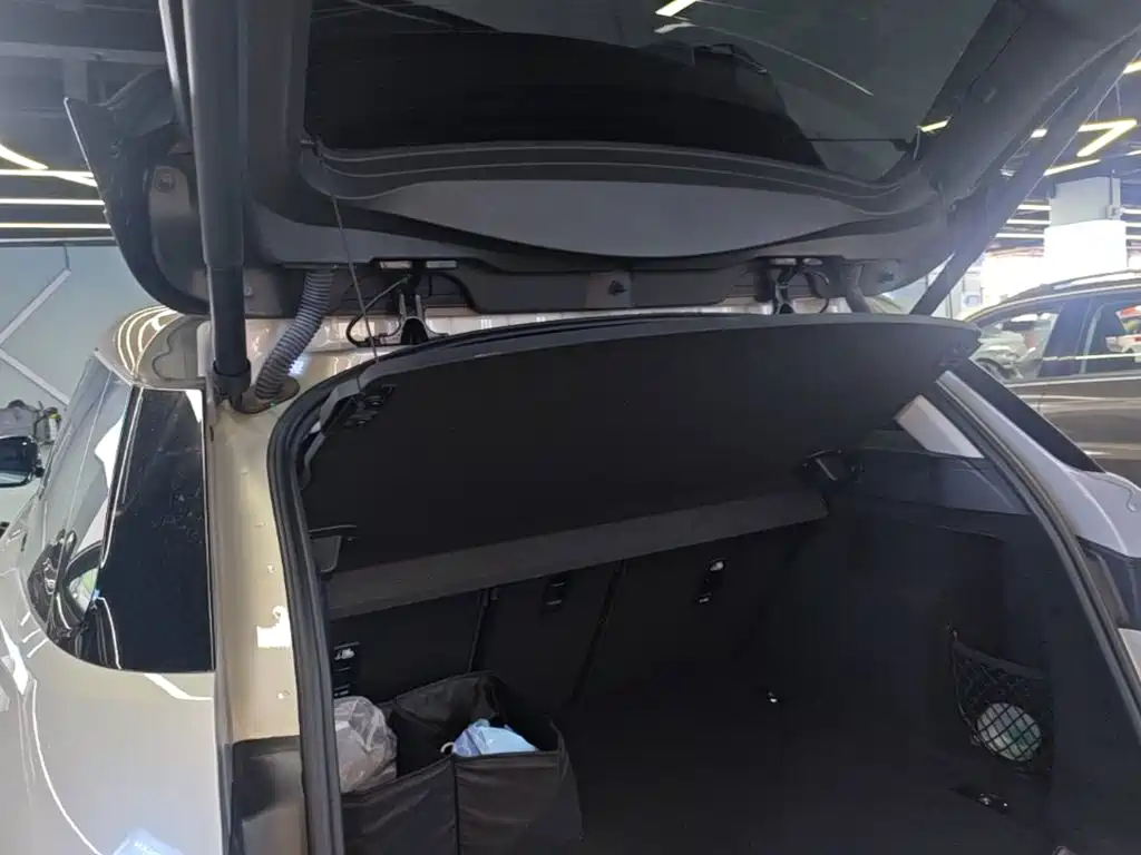 Land Rover Evoque — миниатюра 19
