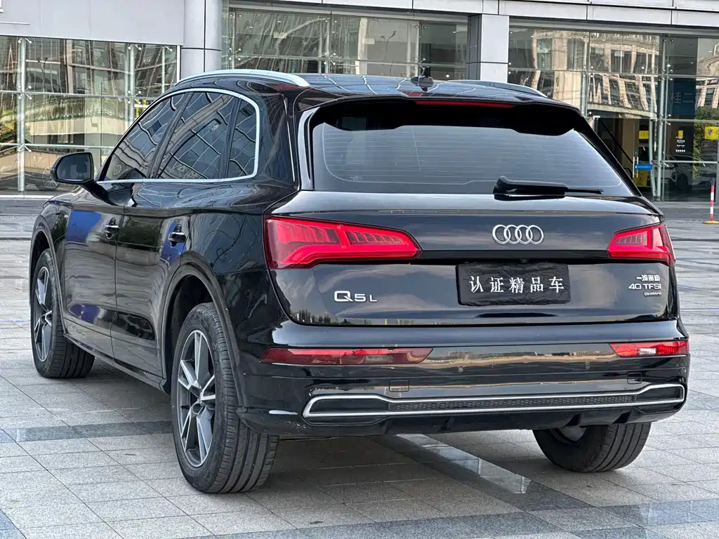 Audi Q5L — миниатюра 6