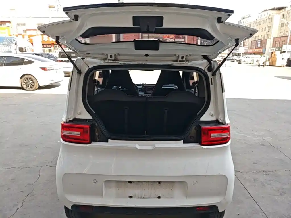 Wuling MINIEV — миниатюра 19