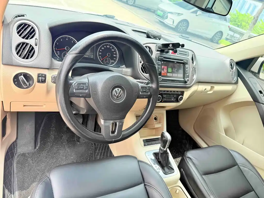 Volkswagen Tiguan — миниатюра 11