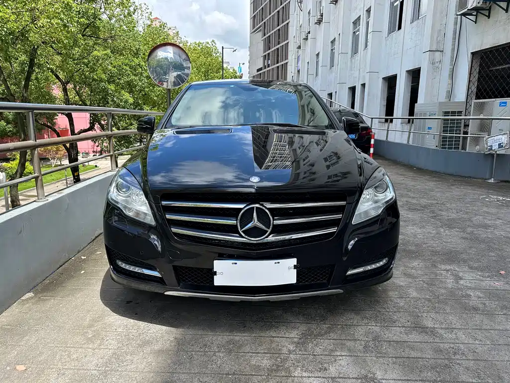 Mercedes-Benz R-Class — миниатюра 2