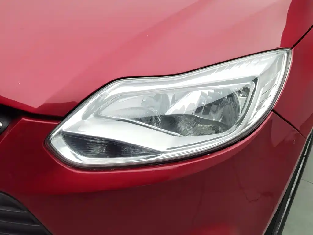 Ford Focus — миниатюра 7