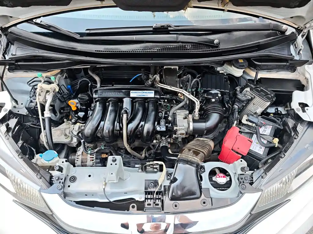 Honda Fit — миниатюра 29