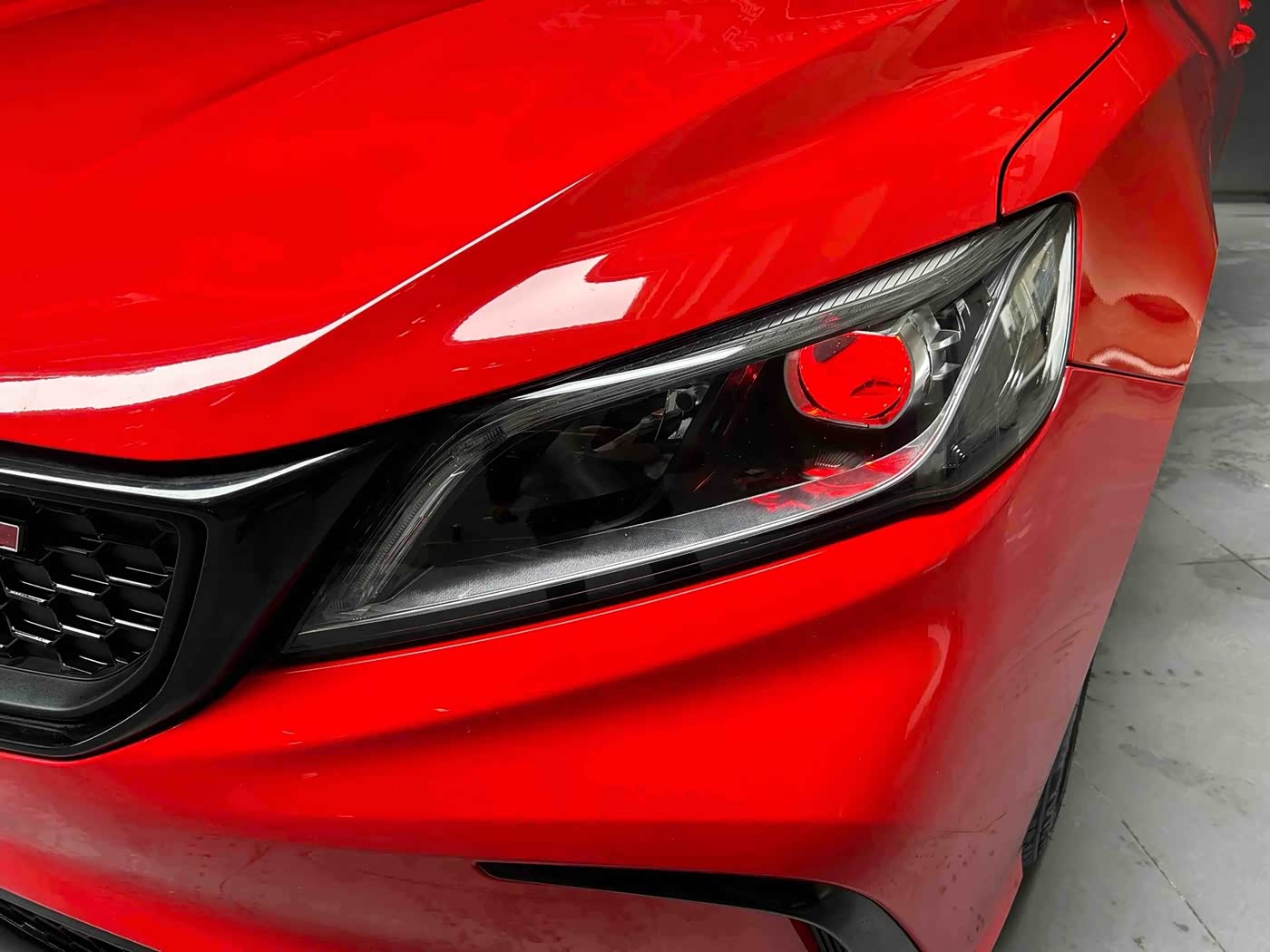 Geely Binrui 1.4 л 2021 г. красный/фиолетовый, пробег 48000 км