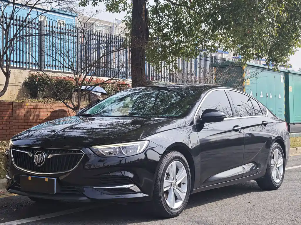 Buick Regal 2020