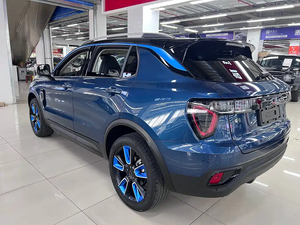 Lynk & Co 01 — миниатюра 7