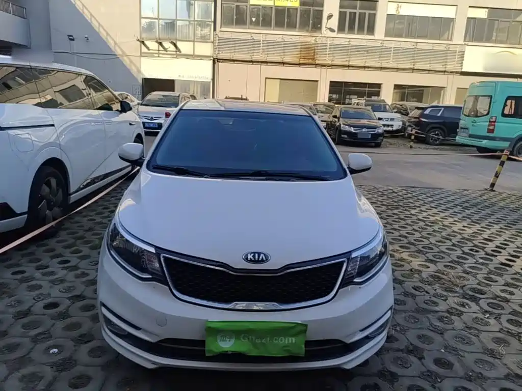 Kia K2 — миниатюра 3