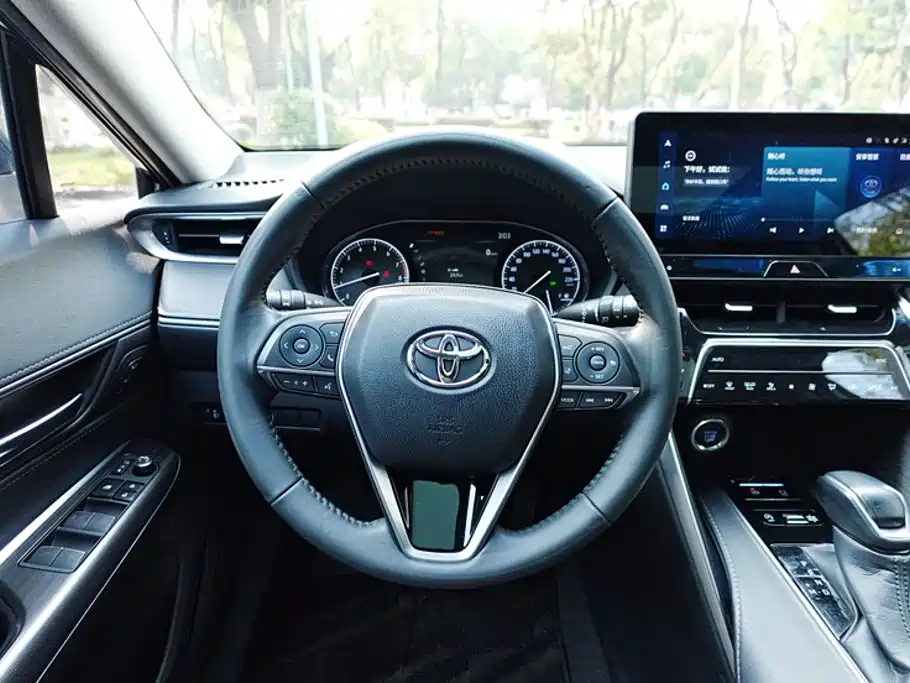 Toyota Harrier — миниатюра 18