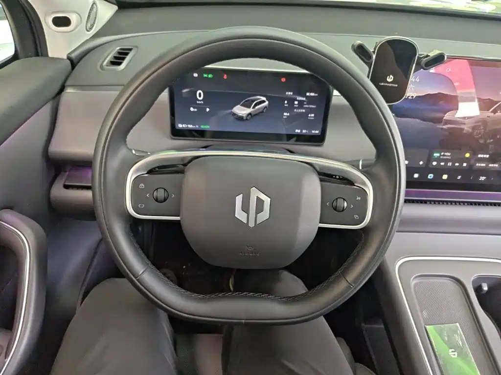 Leapmotor Leapmotor C10 — миниатюра 11