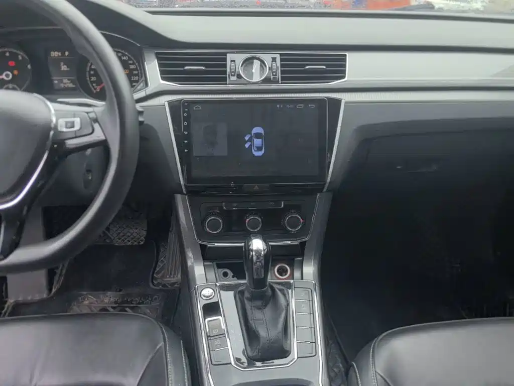 Volkswagen Passat — миниатюра 13