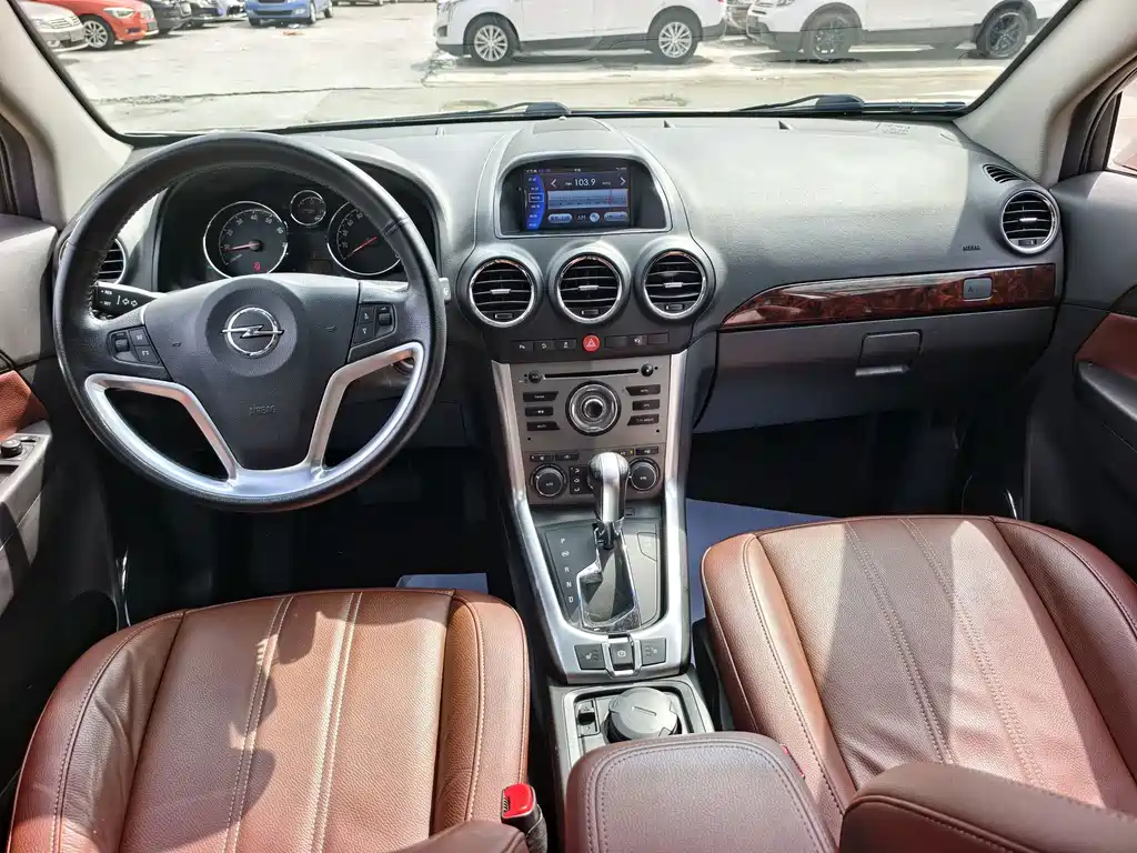 Opel Antara — миниатюра 12