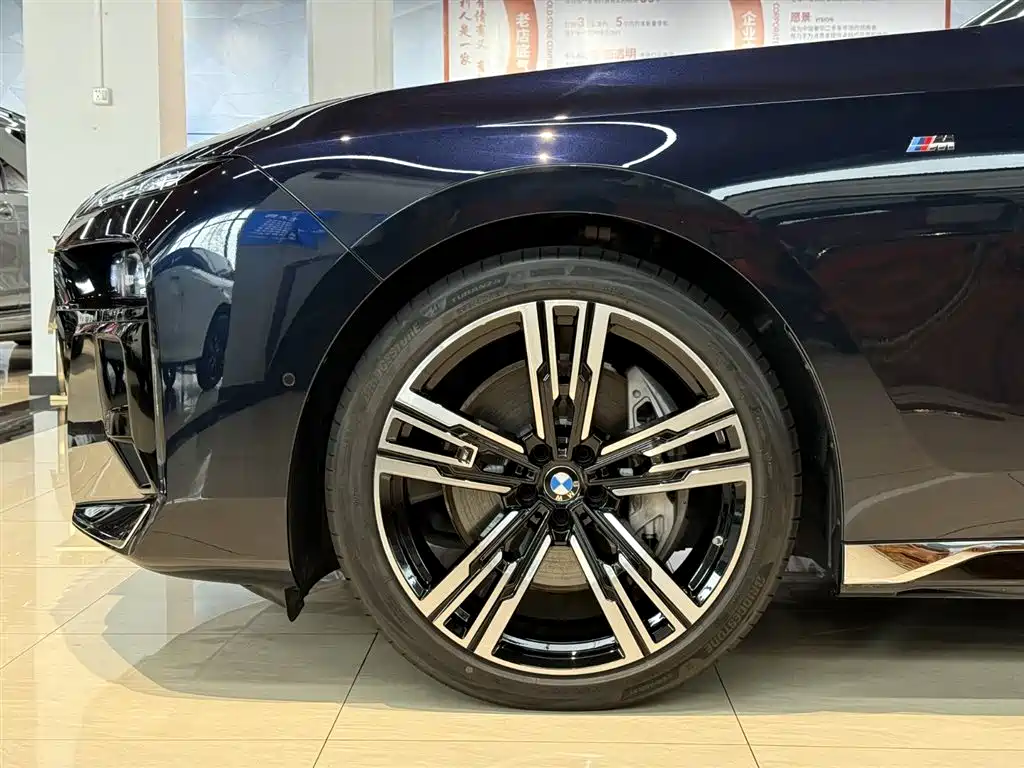 BMW 7 Series 7 2023 740Li Premium M Sport