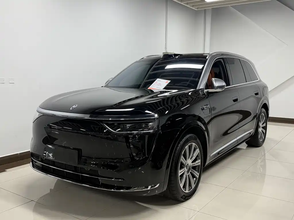 AITO ASK THE WORLD M8