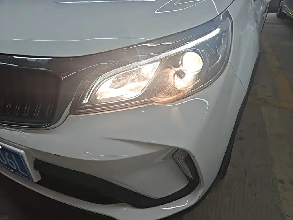Geely Vision X3 — миниатюра 24